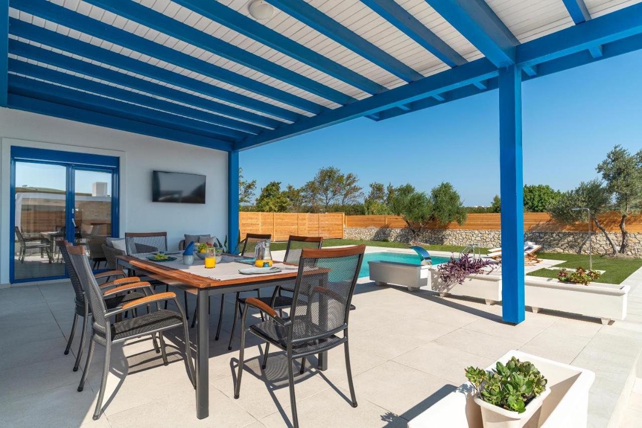 Serenity Villas 科林比亚 外观 照片